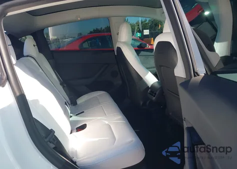 2022 Tesla Model Y Long Range Dual Motor All-Wheel Drive from USA, damaged, VIN 7SAYGDEE4NF532356